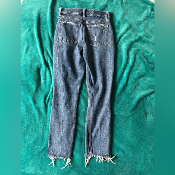 Abercrombie and Fitch High Rise Mom Jeans - Picture 2 of 3